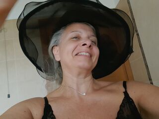 AmandaJunior