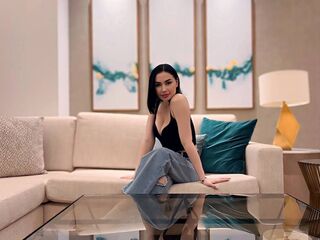 NicoleMil