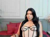 I am sweet, friendly, and always full of good energy. I love chatting, listening, and making every visit feel special. Here you will find smiles, pleasant conversation, and a calm space to relax and enjoy a nice moment✨