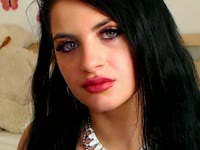 Dear dear ones, I am an open, calm, friendly woman who wants to know better!I like to make the people happy and healthy! I work as a nurse, I want to find my half