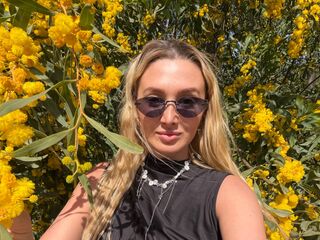 webcamgirl video chat DelaineClowerd