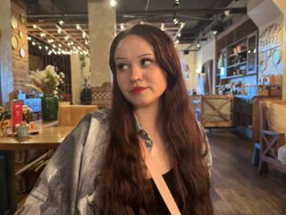 chat room live cam EmilyGreek
