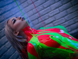 naked girl with webcam fingering Evelyn