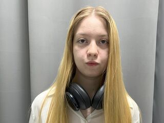 erotic cam video KarenLowe