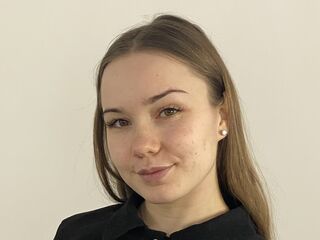 masturbating webcamgirl KayleenSteuart