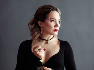 chat room live show LanaBowie