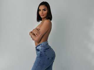 bedroom live sex PaulineJames