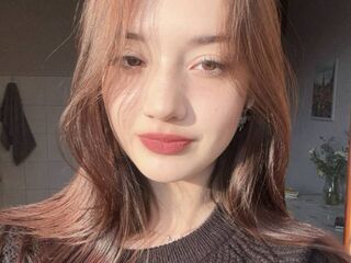 camslut fingering pussy RayleneCarone