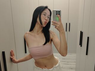 girl showing pussy ReinaChann