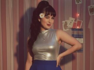 nude webcam ZaylaAmin