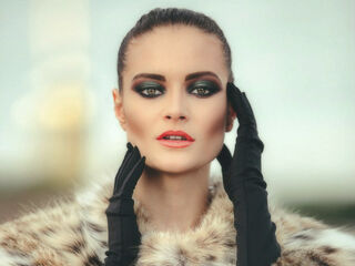 fingering girl cam MiaKeating