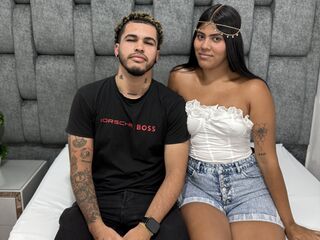 live sex cam picture AmazonaAndLeo