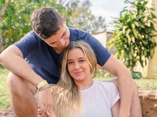 hot webcamslut fucking stranger AngelaMax