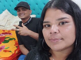 live webcam couple DaniMarina