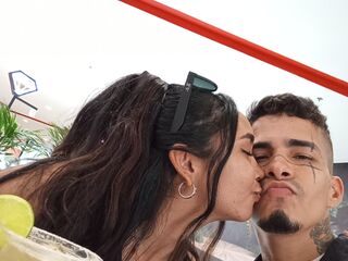 live chat sex webcam show DianaAndJoe