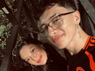 adult hardcore couple cam IanandBrithany