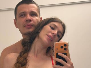 hot cam couple masturbating with sextoy MissAndKis