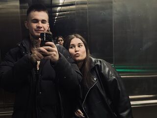 webcam couple sex chat SatieBrenden
