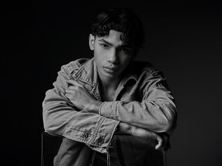 AdrianBlak