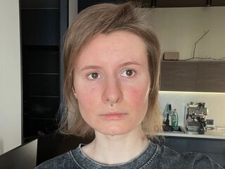 hot cam girl masturbating with vibrator AlessandraMillis