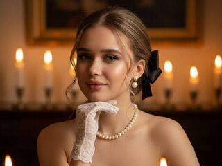 webcam babe chatroom AliceMaryWilson