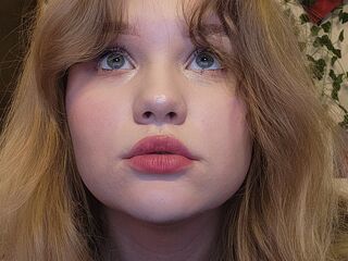 Kinky webcam AlisiaTompson