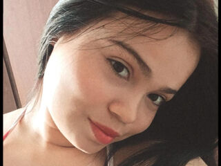 closeup webcam AllisonNavarro
