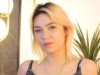 free webcam chat AlysiaBennet