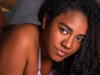 camgirl live AmaraRuiiz