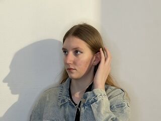 cam girl masturbating AmiEllert