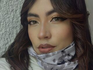 naughty cam girl masturbating with dildo AmyZambrano