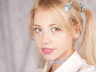 cam girl playing with dildo AngleaWarrell