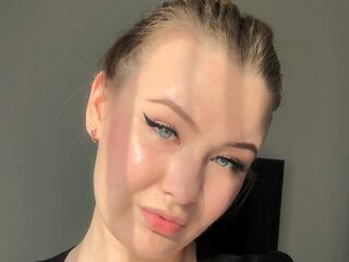 closeup webcam ArlettaVatter