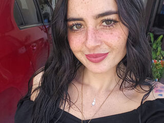 camslut masturbating AshleyJannes
