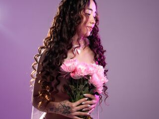 sexcam photo BellaClaire