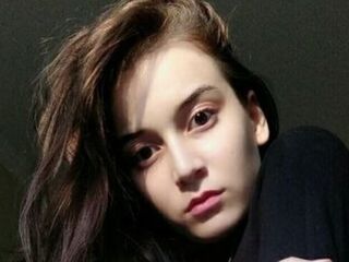 naked cam girl BethelQuiette