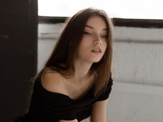masturbating webcamgirl BettyannHeld