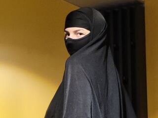 free live cam BiaBlack