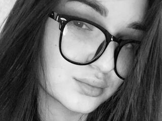naked girl with webcam masturbating with dildo BibiBraun