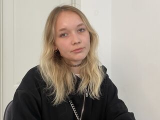 babe cam BonnieRad