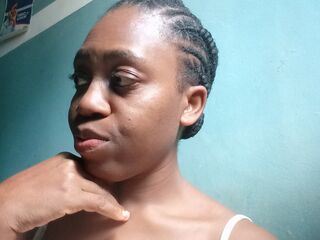 nude camgirl photo Bopine