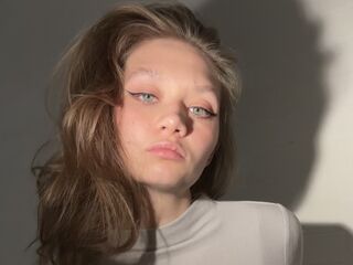 camslut BrandiLiedberg