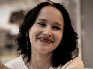 camslut fingering pussy BrandieOcasio