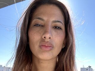 naughty CarisimaVictoria
