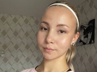 adult live cam CatrinaWakley
