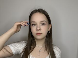 sexy webcamgirl CharleneAplin