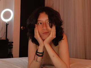 adult live webcam CharlotteBlade