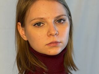 webcamgirl chat room CherrieSearls