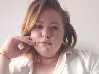 hot striptease webcam ChloeThru