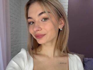 camslut masturbating CindyRud